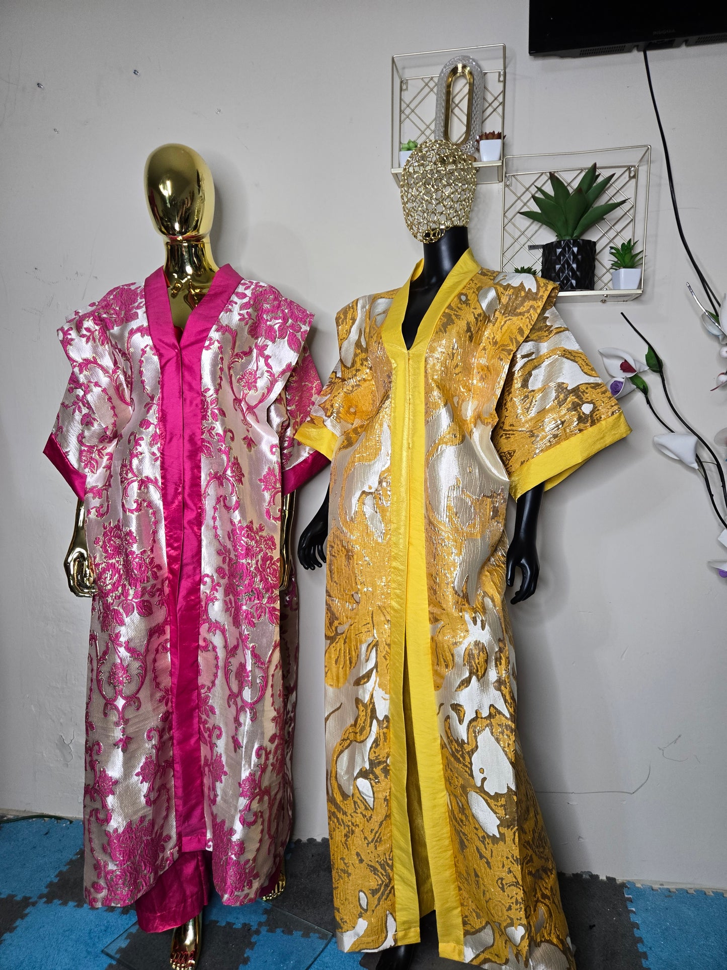 Brocade damask set